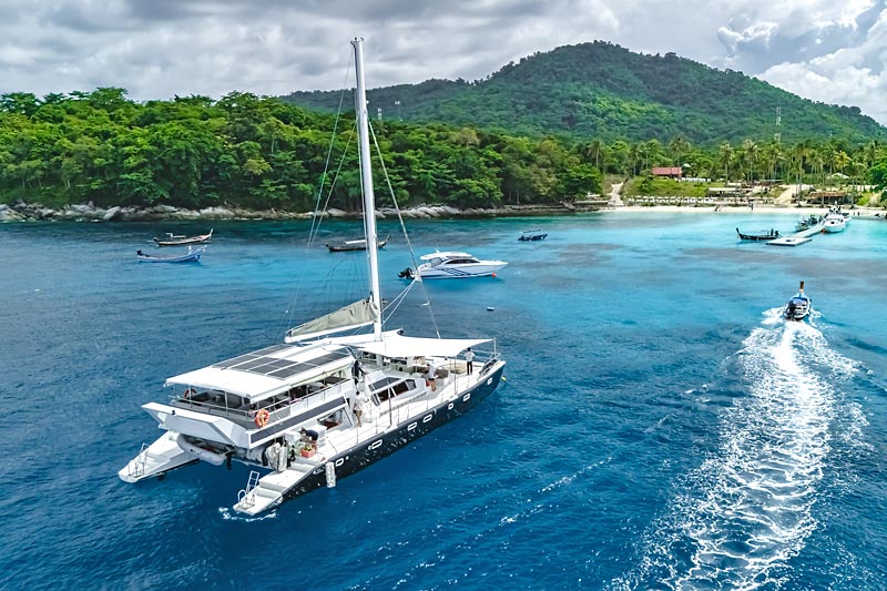 82 ft. SW Sailing Catamaran